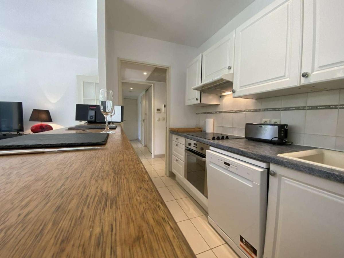 Appartement Juan les Pins, 3 pièces, 6 personnes - FR-1-252-171 Antibes Extérieur photo